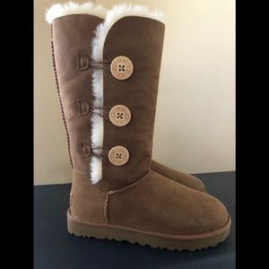 UGG Boots size 7, brand new